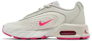 Foto do produto Tênis Nike Air Max Fire Phantom Hyper Pink