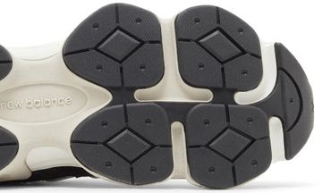 Foto do produto Tênis New Balance Beauty & Youth x 9060 Black White
