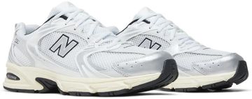 Foto do produto Tênis New Balance 530 White Metallic Silver
