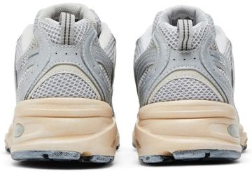 Foto do produto Tênis New Balance 530 Silver Moonbeam Distressed