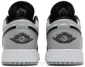 Foto do produto Tênis Air Jordan 1 Low Light Smoke Grey