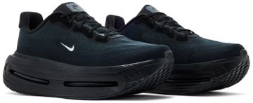 Foto do produto Tênis Nike Vomero Premium Black Mini Chrome Swoosh