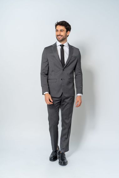Traje grey Preto
