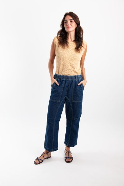 CALÇA DONATELLA Look