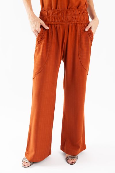CALÇA SUZANE Look