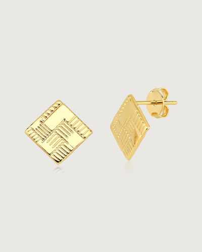 Brinco dourado quadrado texturizado