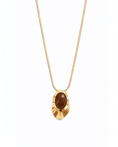 Colar malha diamantada pingente orgânico oval marrom