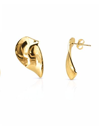 Brinco dourado design orgânico