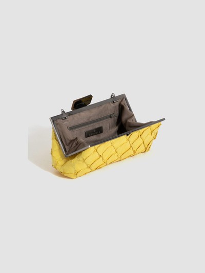 CLUTCH COTIJUBA COURO PIRARUCU AMARELO