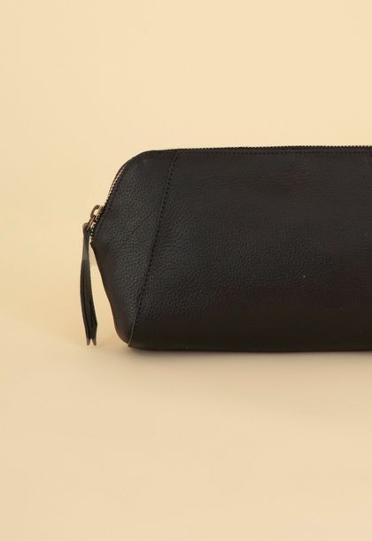 Necessaire Grande Couro Preta