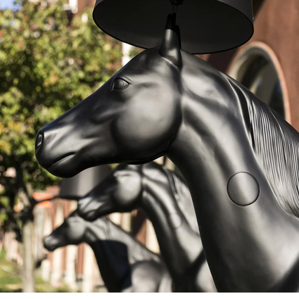 Luminária de chão Horse Lamp | Moooi