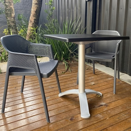 Mesa Tkitt Quadrada | Gaber