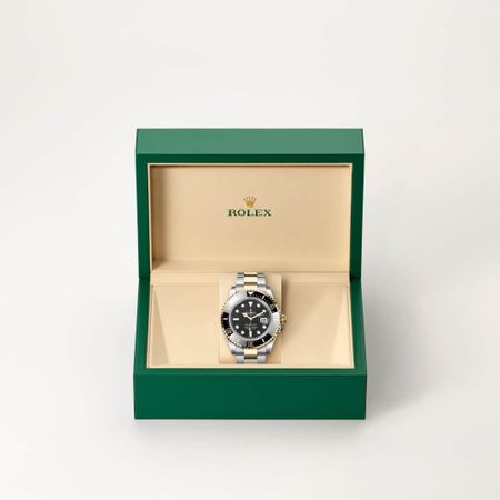 Sea-Dweller | Oyster, 43 mm, aço Oystersteel e ouro amarelo