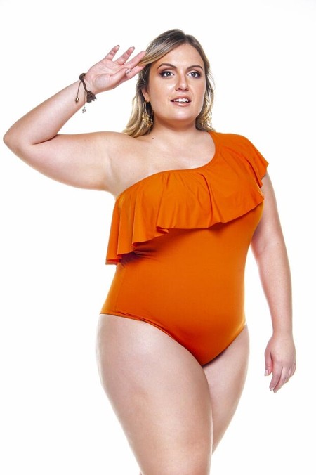 Maiô Plus Size Um Ombro Só Com Babado E Bojo Açafrão