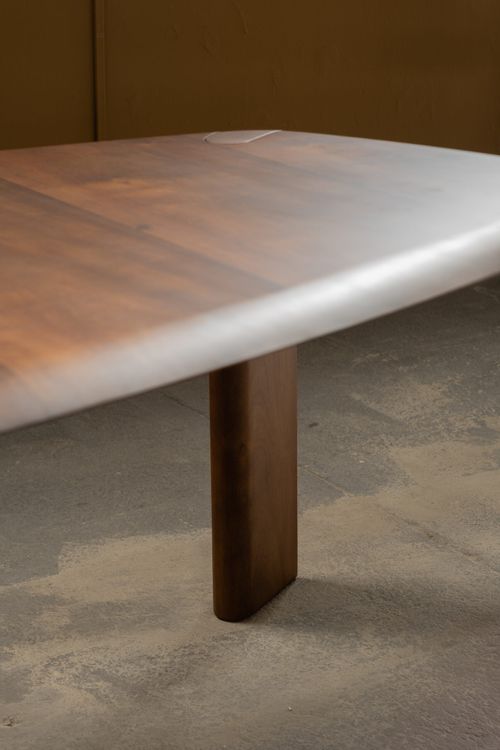 Mesa de Jantar Xamã