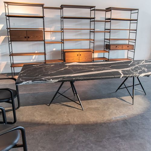 Mesa de Jantar Cavalete
