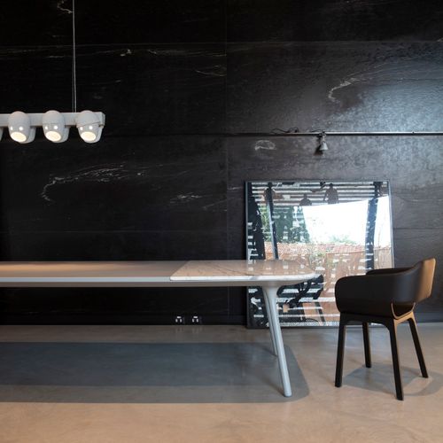 Mesa de Jantar Carioca