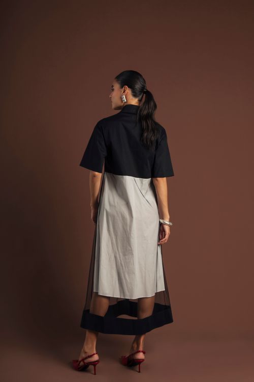 VESTIDO ESTAMPA SOBREPOSIÇÃO TULE