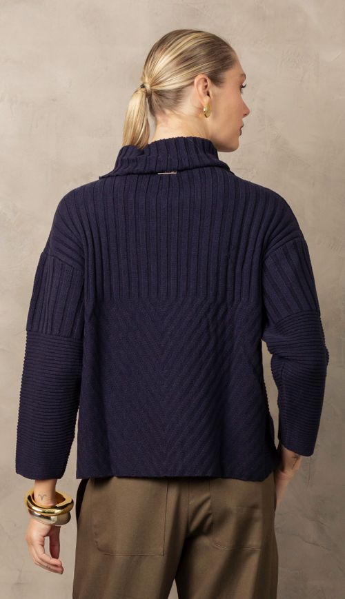 TRICOT GOLA ALTA AZUL MARINHO
