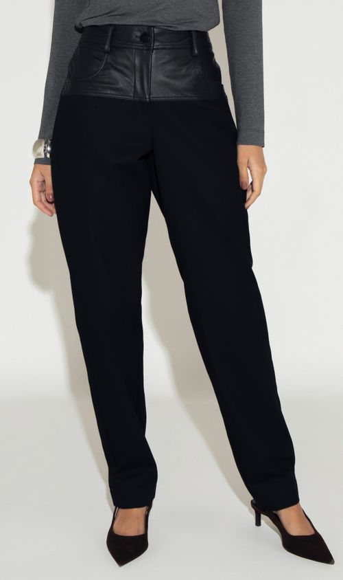 CALÇA SARJA COURO