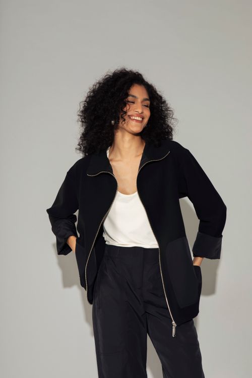 JAQUETA SOFT ZIPER PRETO