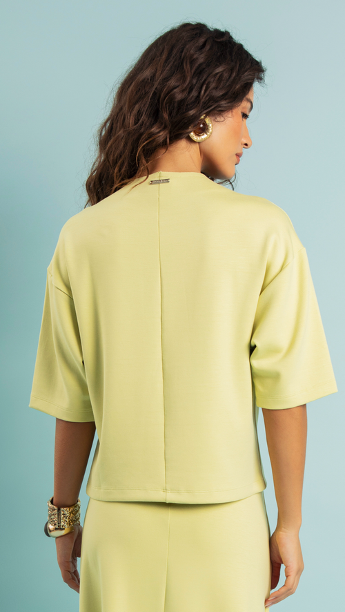 BLUSA RECORTE SOBREPOSTO