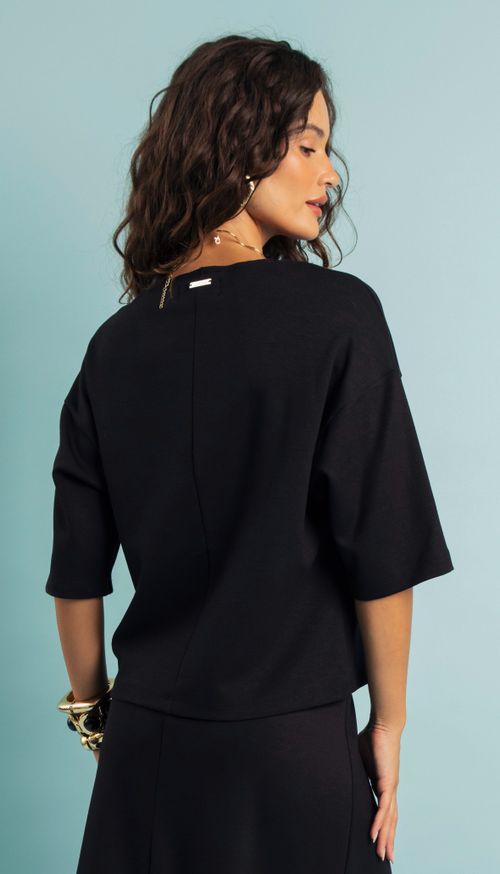 BLUSA RECORTE SOBREPOSTO