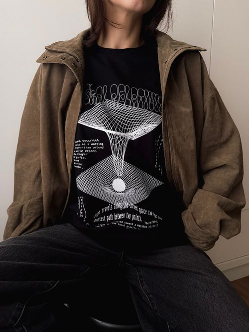 Camiseta Relativity - Preta