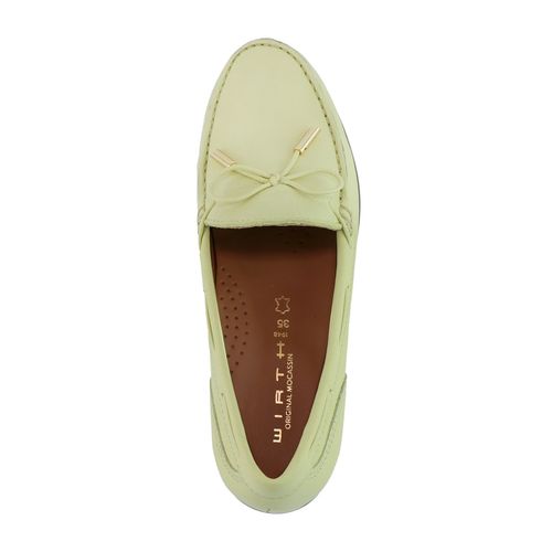 Mocassim de couro com tiras feminino 