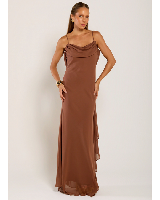 Foto do produto Vestido Longo Mocha Mousse Boipeba