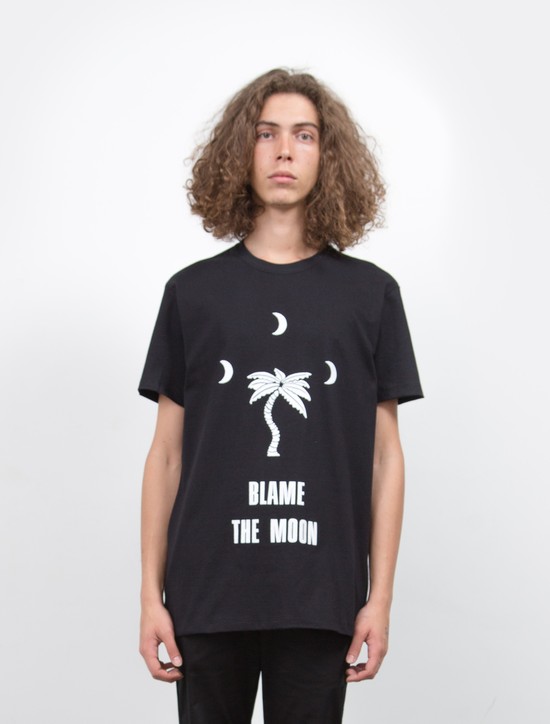 T-Shirt Blame The Moon