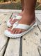 Chinelo Kenner Kivah TKS Baunilha