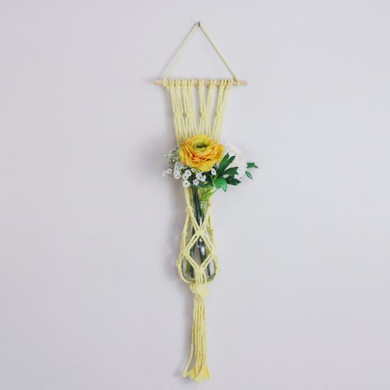 Foto do produto Suporte Madeira Trabalhado no Barbante Colorido - Amarelo (10478)