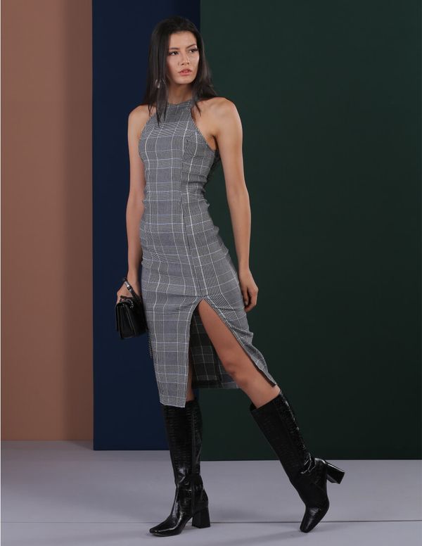Foto do produto VESTIDO  MIDI  014VIDAU