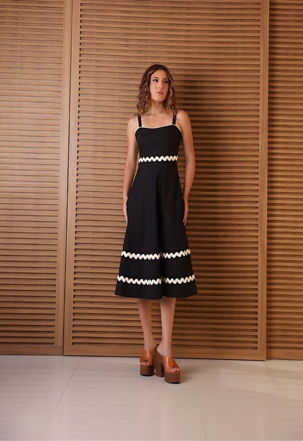 Foto do produto VESTIDO MIDI 060BEIRA