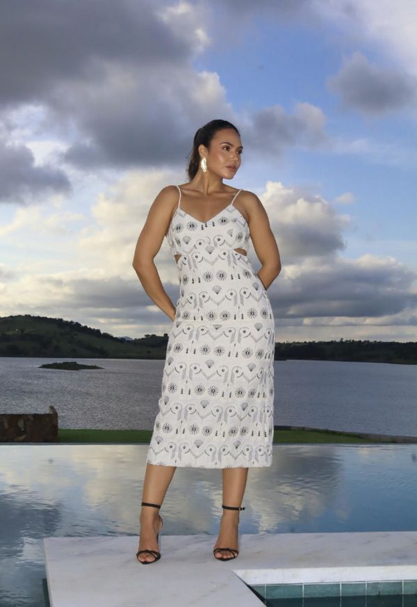 Foto do produto VESTIDO MIDI 002NATUR