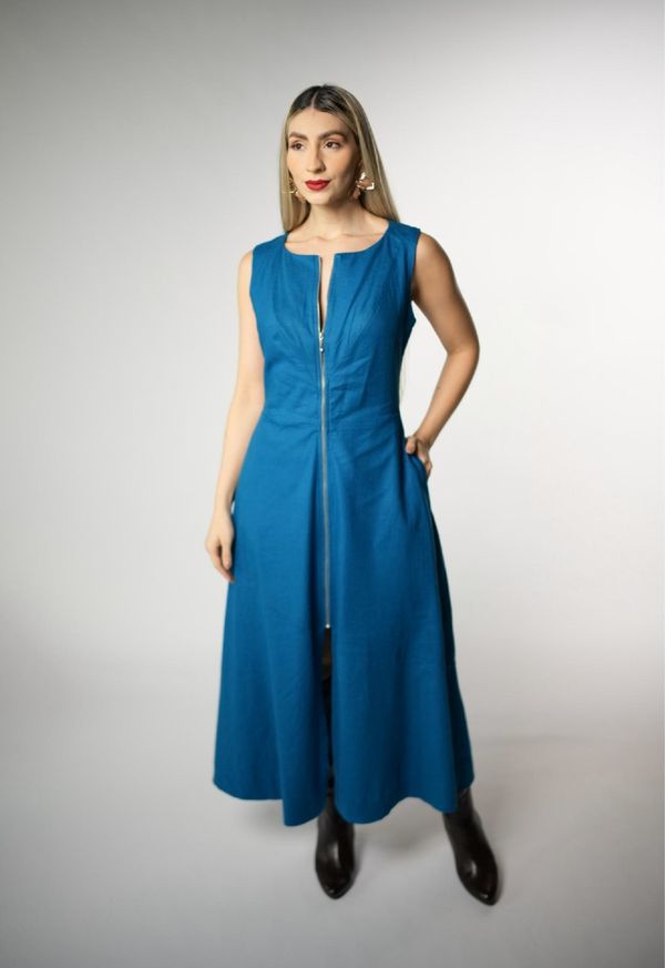 Foto do produto VESTIDO MIDI 050NOBRE
