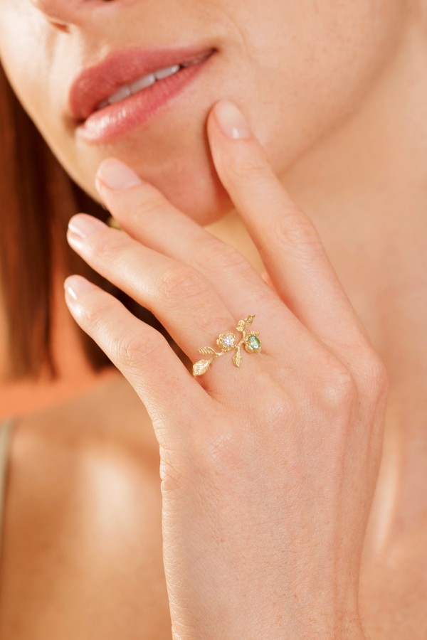 Foto do produto anel magnolia happiness diamante e turmalina verde 