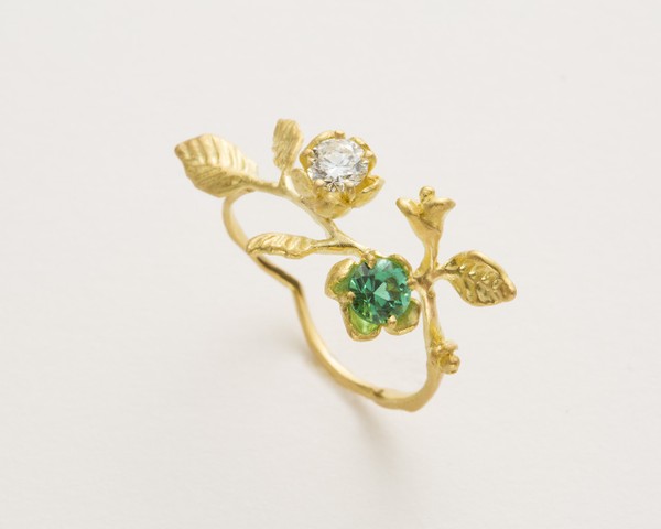 Foto do produto anel magnolia happiness diamante e turmalina verde 