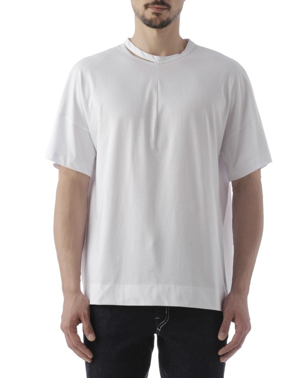 Foto do produto camiseta gola aberta Nando branca