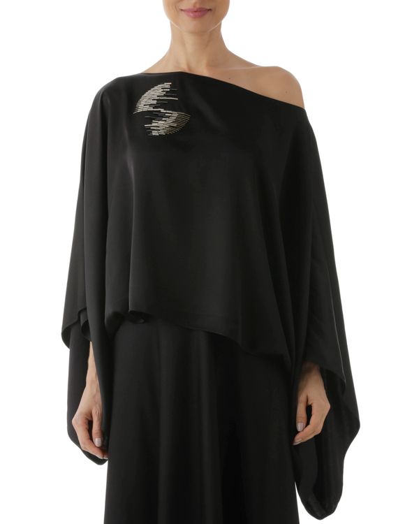Foto do produto Blusa Retângulo Bordado Preto
