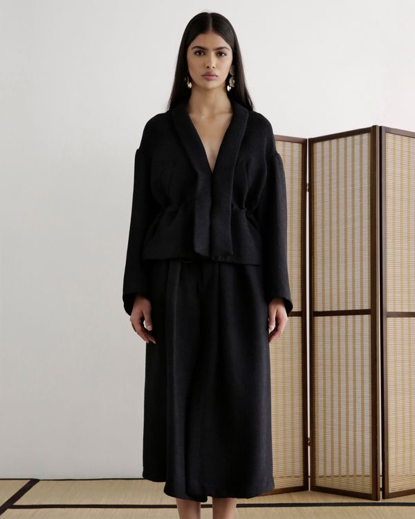 Foto do produto Casaco Quimono Casulo Preto