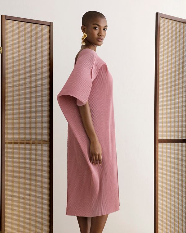 Foto do produto Vestido Diamante Plissado Rosé