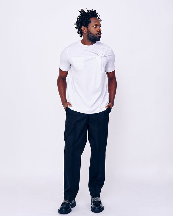 Foto do produto Camiseta Torção Nando Branco
