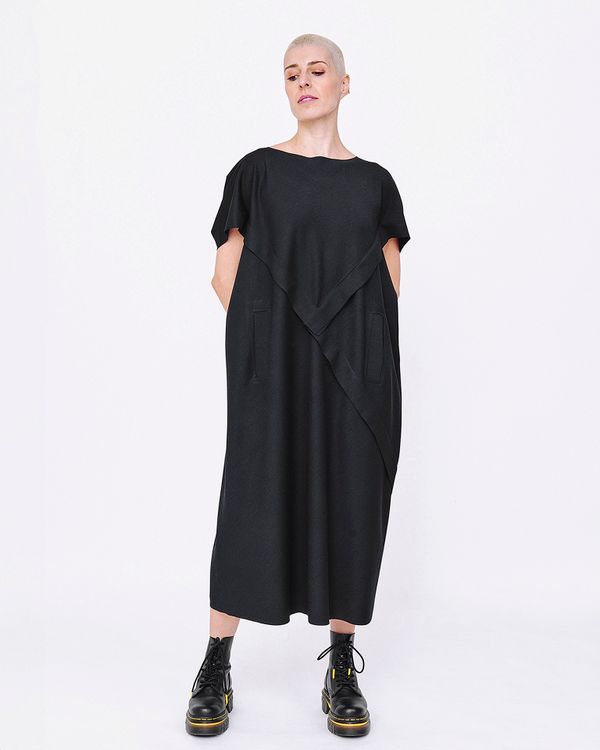 Foto do produto Vestido Envelope Costura Para Fora Preto