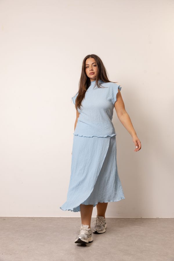 Foto do produto SAIA MIDI MEMÓRIA - AZUL CELESTE