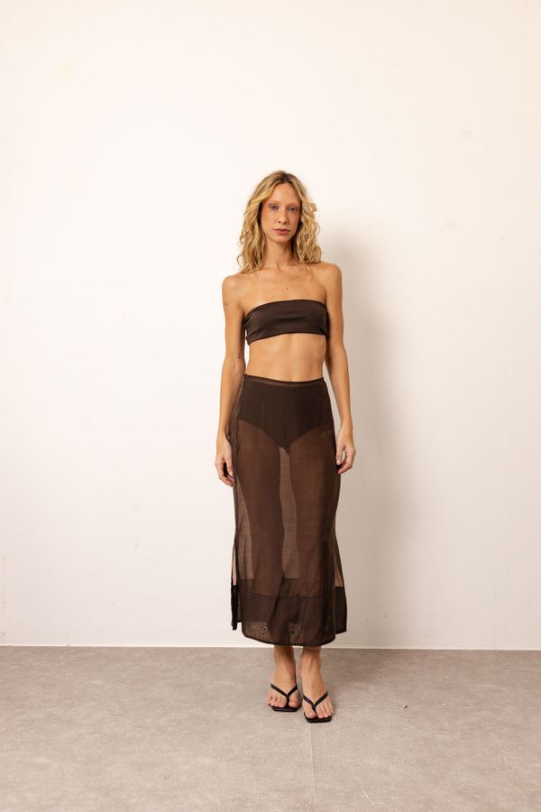 Foto do produto SAIA ORGANZA FADE - CHOCOLATE
