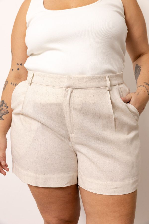 Foto do produto SHORTS BRISA - NATURAL