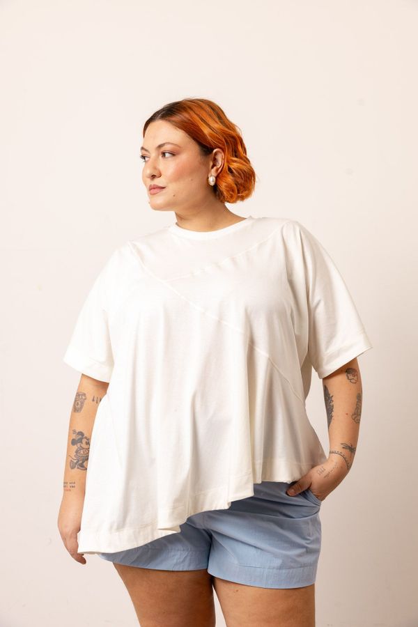 Foto do produto T-SHIRT VERSO - OFF WHITE