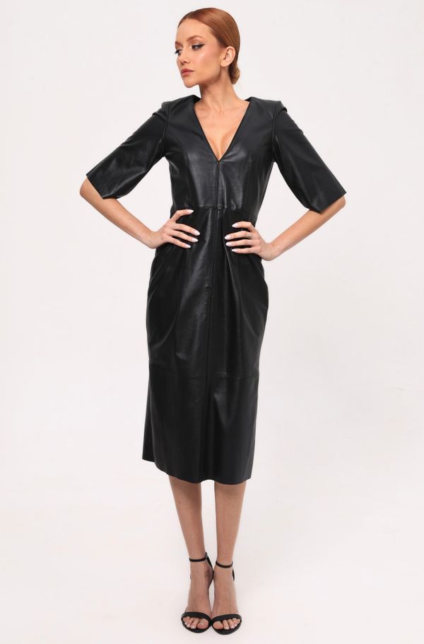 Foto do produto VESTIDO SARA COURO